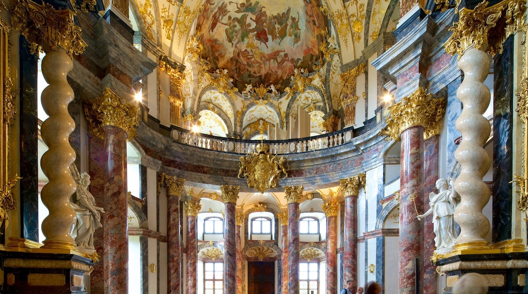 Würzburger Residenz welches beinhaltet Innenansichten, Geschichtliches und Kunst