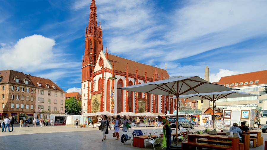 Marienkapelle mit einem Märkte, Kirche oder Kathedrale und Platz oder Plaza