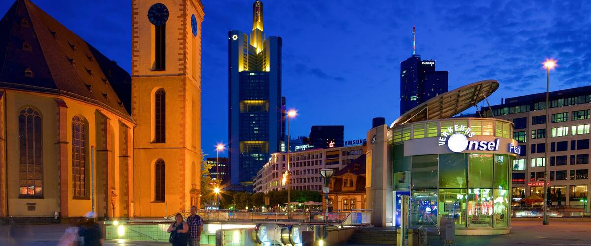 Frankfurt showing a city, heritage elements and night scenes