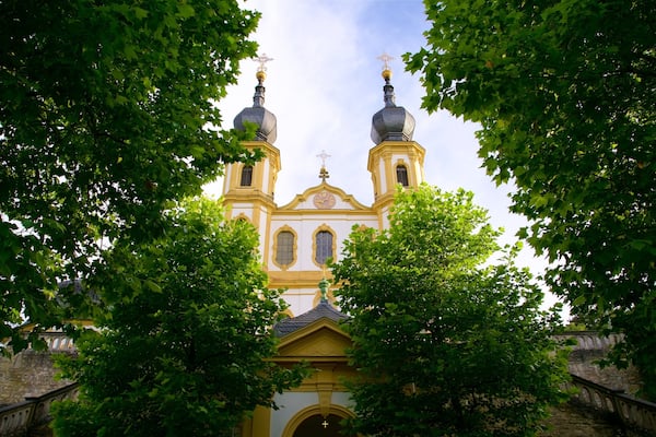 Wuerzburg featuring heritage elements and a church or cathedral