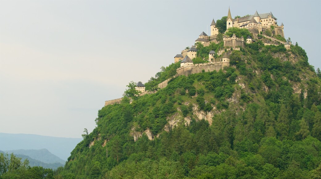 Sankt Georgen am Langsee featuring mountains, heritage architecture and a castle