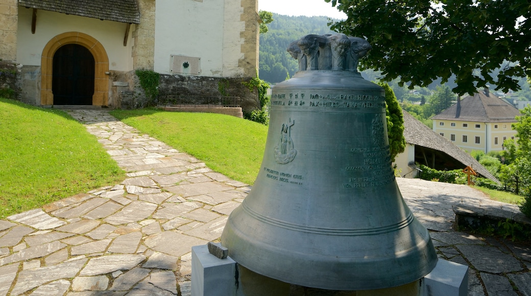 St. Primus and Felician Parish Church showing heritage elements