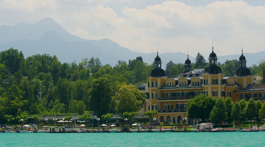 Velden am Wörthersee mit einem See oder Wasserstelle und Geschichtliches