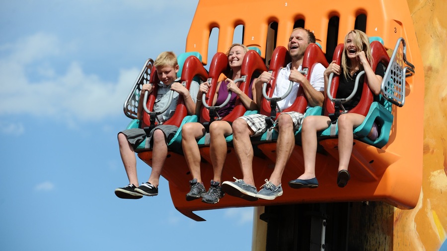 Elitch Gardens Temapark og byder på forlystelser såvel som en familie