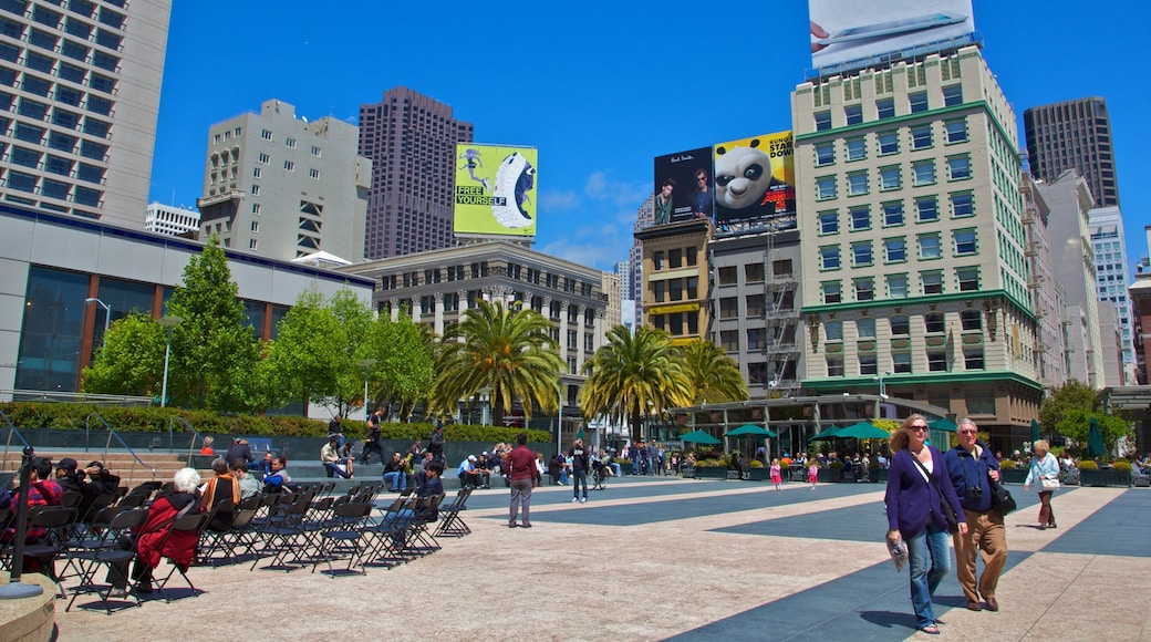 Union Square which includes a square or plaza, skyline and a city