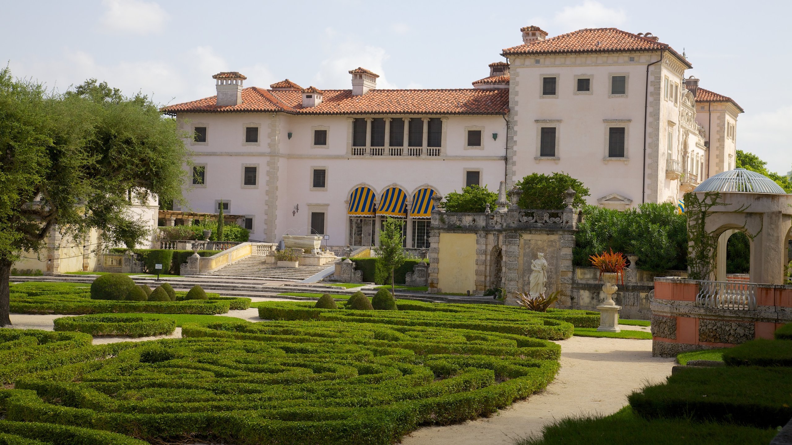 Inside Iconic Houses Tours Vizcaya Museum & Gardens in Miami