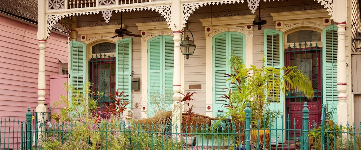 French Quarter presenterar ett hus och historisk arkitektur