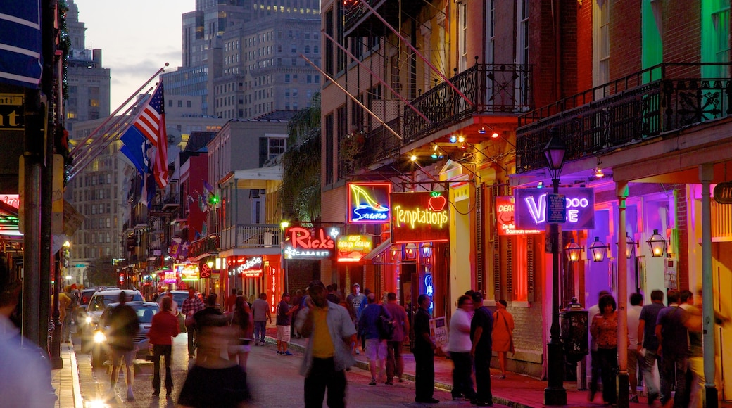 French Quarter featuring street scenes