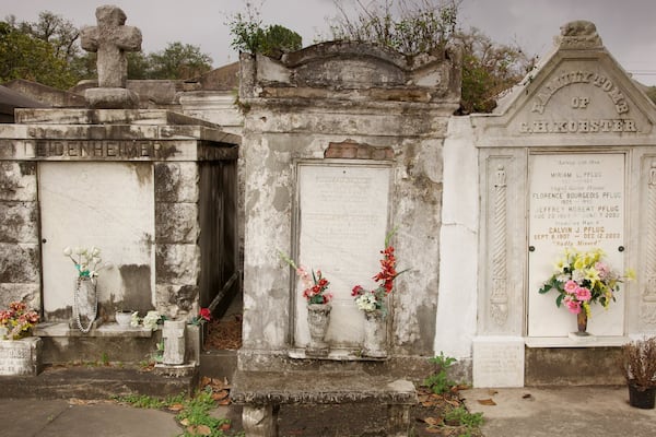 Lafayette Cemetery som visar en kyrkogÄrd