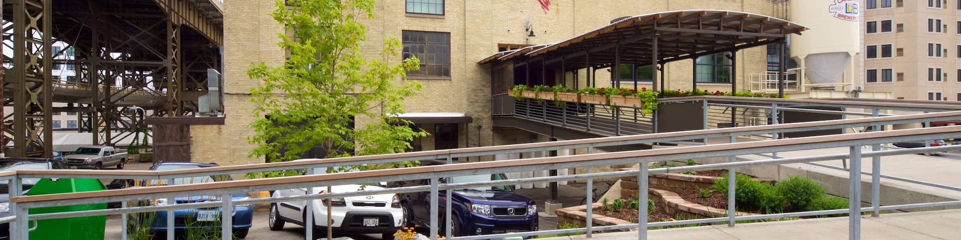 Lakefront Brewery