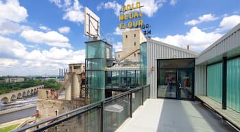 Mill City Museum welches beinhaltet Beschilderung