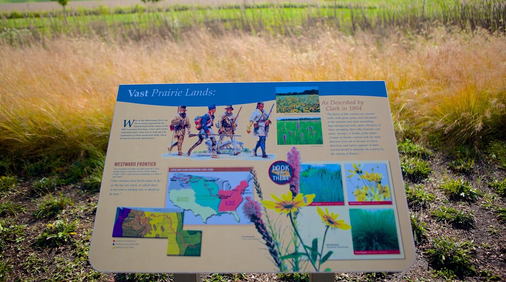 Lewis and Clark Confluence Tower showing signage