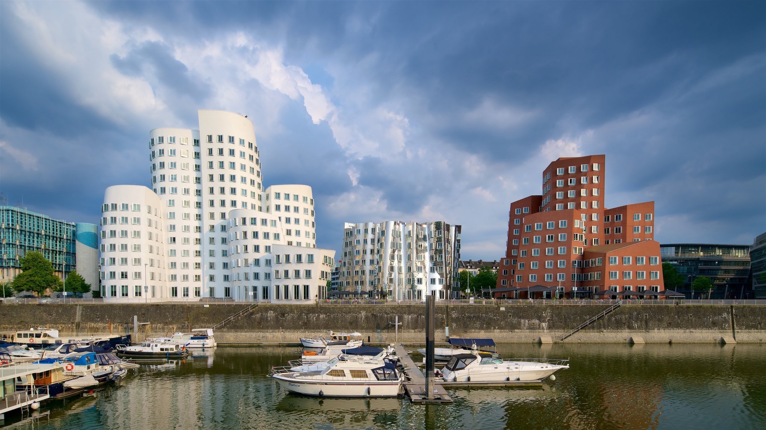221379-Dusseldorf.jpg