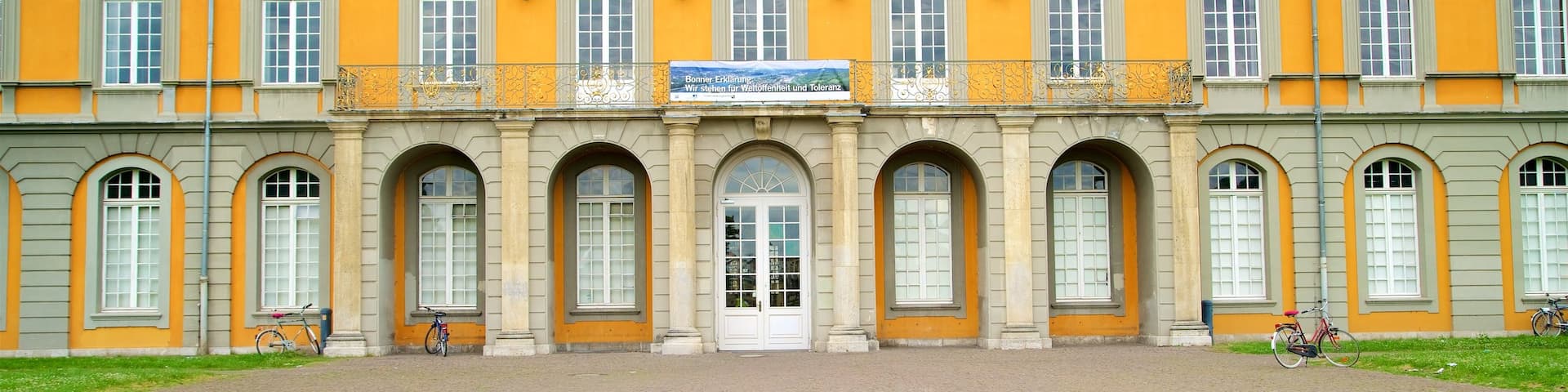 Kurfürstliche Residenz which includes heritage elements