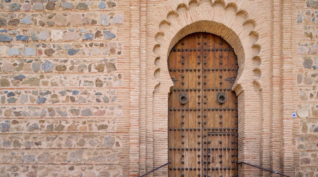 Church of Santiago del Arrabal