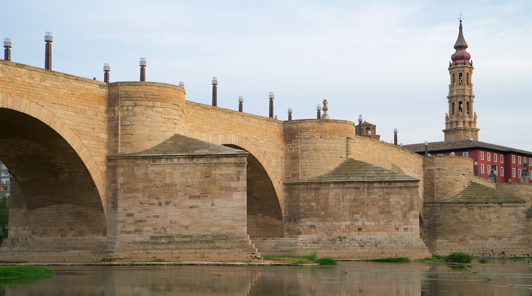 สะพาน Puente de Piedra