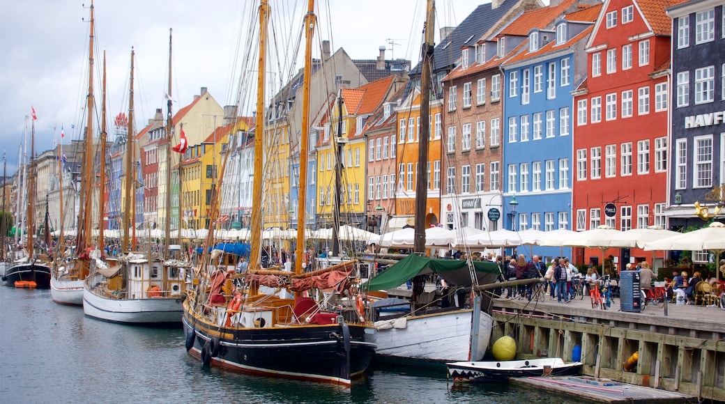 Köpenhamn presenterar en hamn eller havsbukt