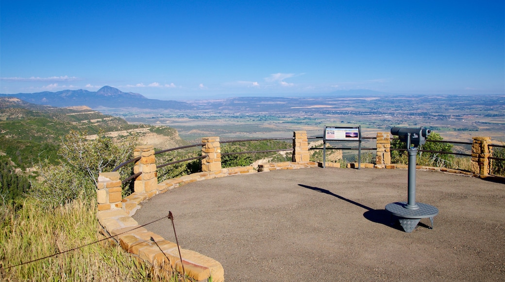 Trail of the Ancients showing views and tranquil scenes