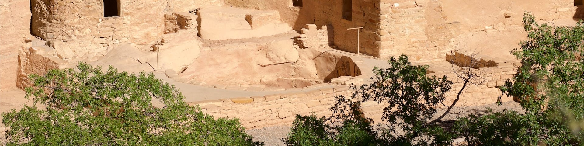 Mesa Verde National Park featuring a ruin and heritage elements