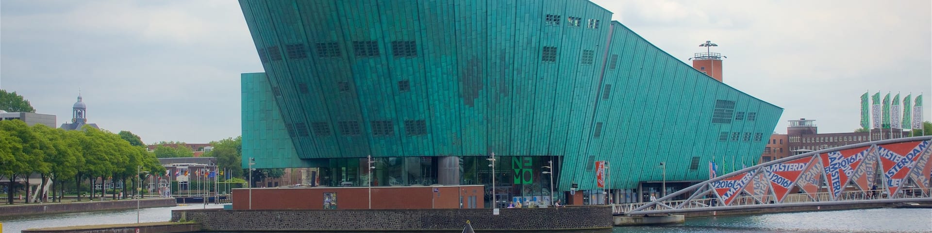 Nemo Science Museum which includes a river or creek, modern architecture and a bridge