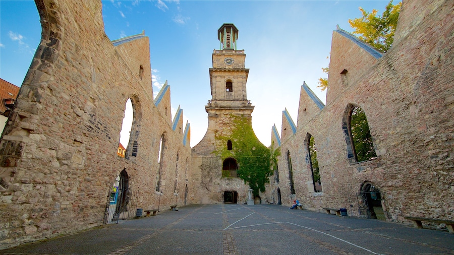 Iglesia Aegidienkirche ofreciendo elementos del patrimonio