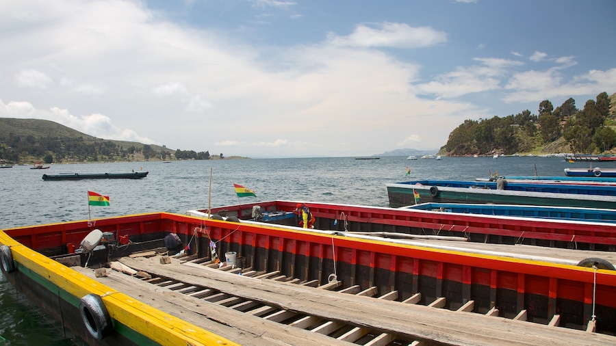 Strait of Tiquina showing a bay or harbor and a lake or waterhole