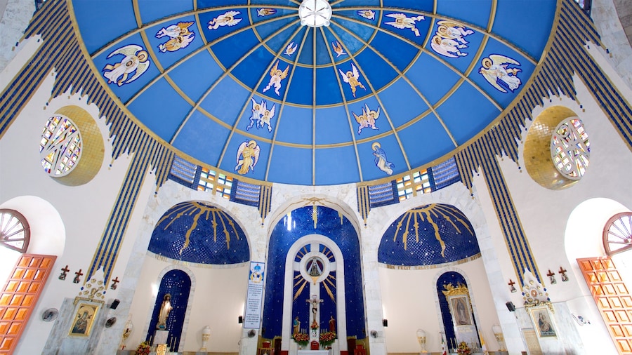 La Catedral showing heritage elements, a church or cathedral and interior views