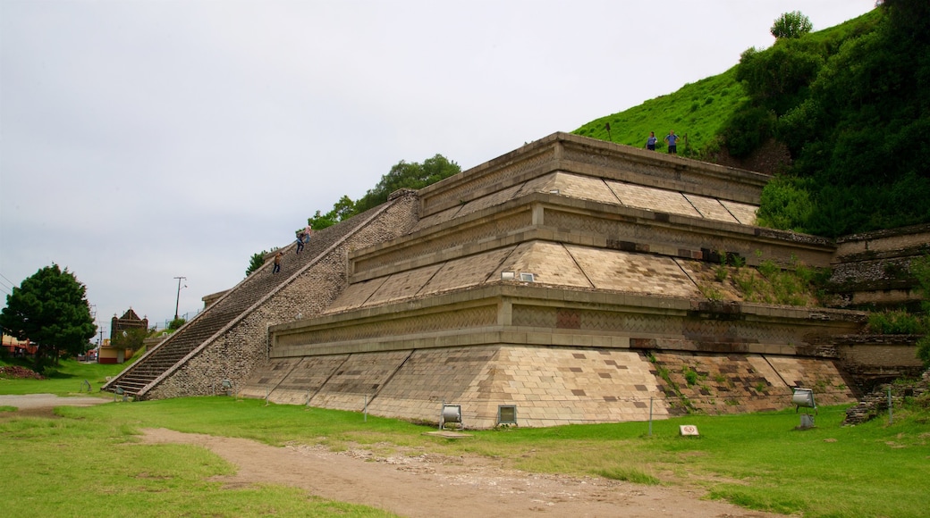 San Andrés Cholula showing heritage elements