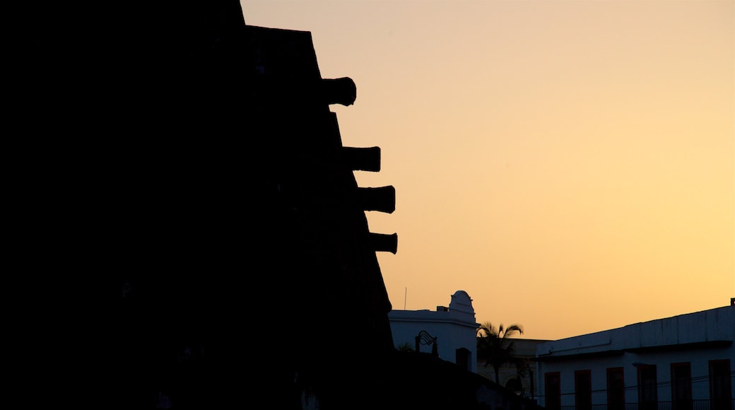 Bastion of Santiago Museum which includes a sunset