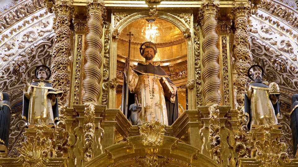 Rosario-Kapelle welches beinhaltet Innenansichten, religiöse Elemente und Geschichtliches