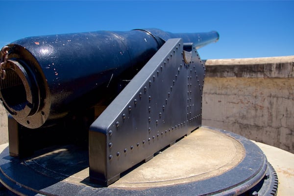 Townsville qui includes patrimoine historique et articles militaires