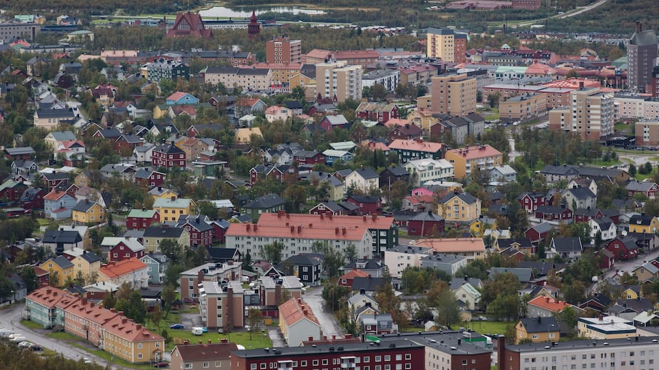 Kiruna featuring a city