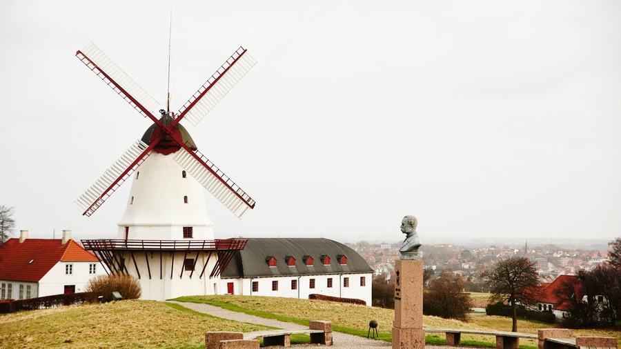 Sydals toont een vuurtoren