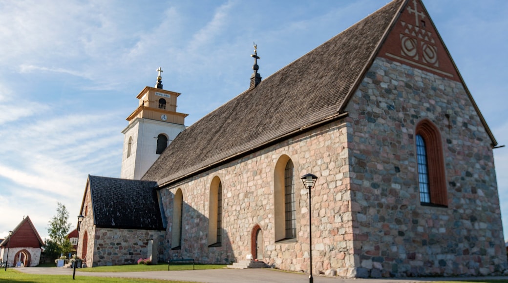 Luleå som inkluderar en kyrka eller katedral