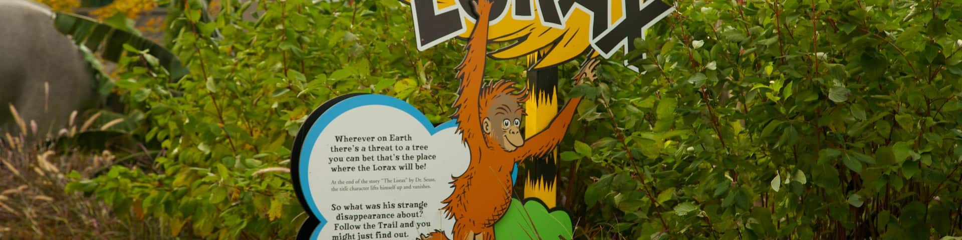 Philadelphia Zoo which includes zoo animals and signage