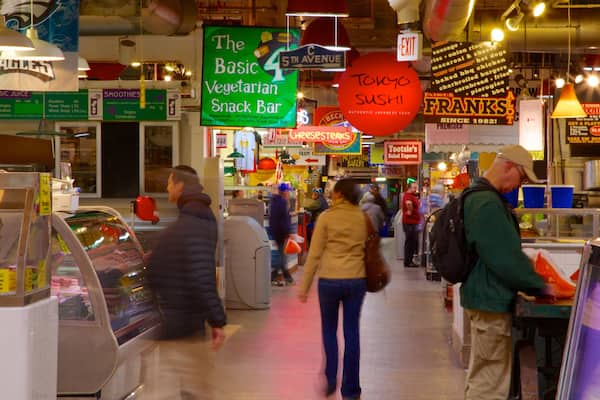 Reading Terminal Market showing markets, cbd and signage