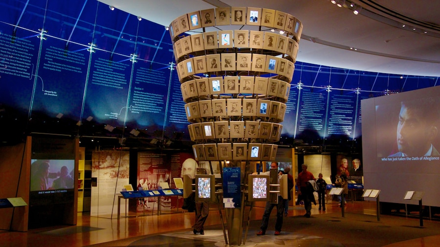 National Constitution Center showing interior views