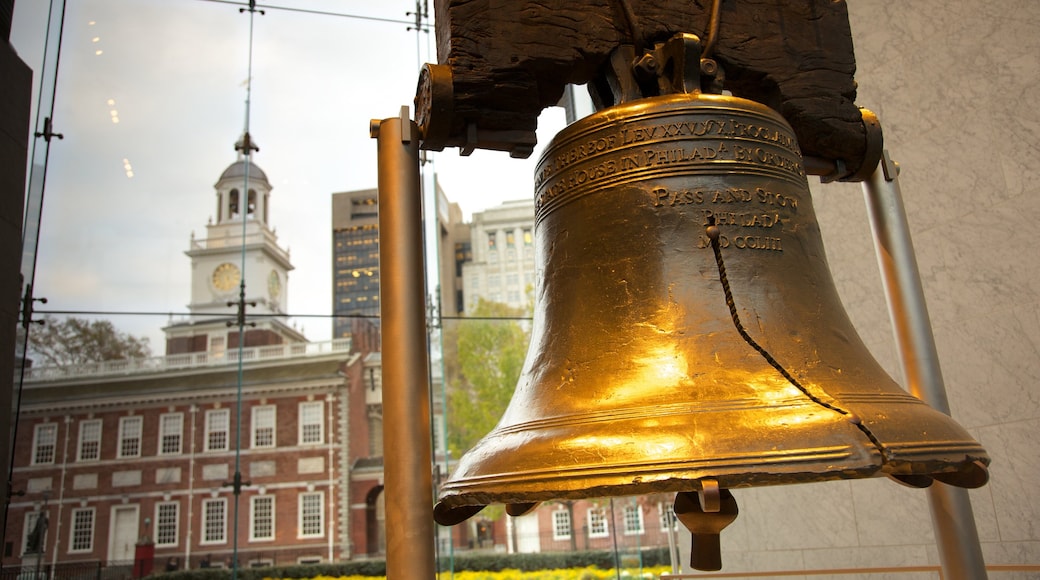 Liberty Bell Center featuring a monument, heritage architecture and a city