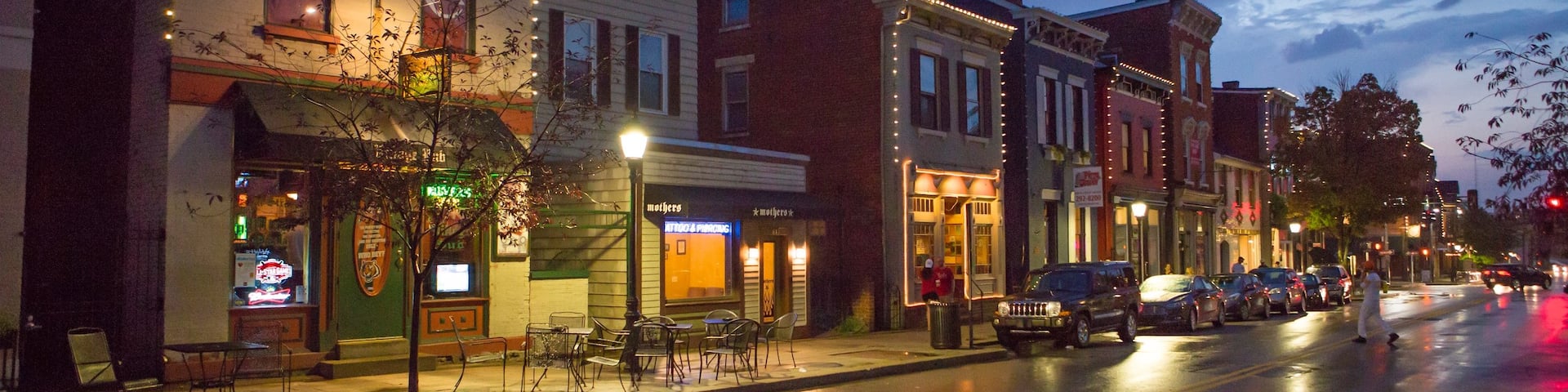 MainStrasse Village which includes night scenes