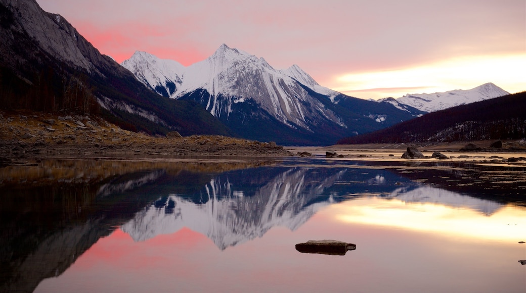 Medicine Lake