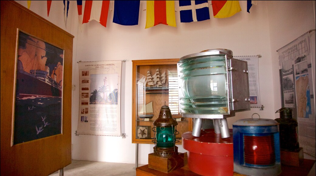 Punta Sur Ecological Park showing interior views