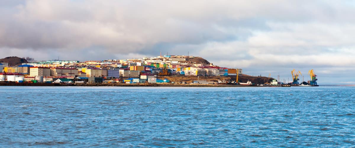 Anadyr\' mostrando vista della costa e località costiera