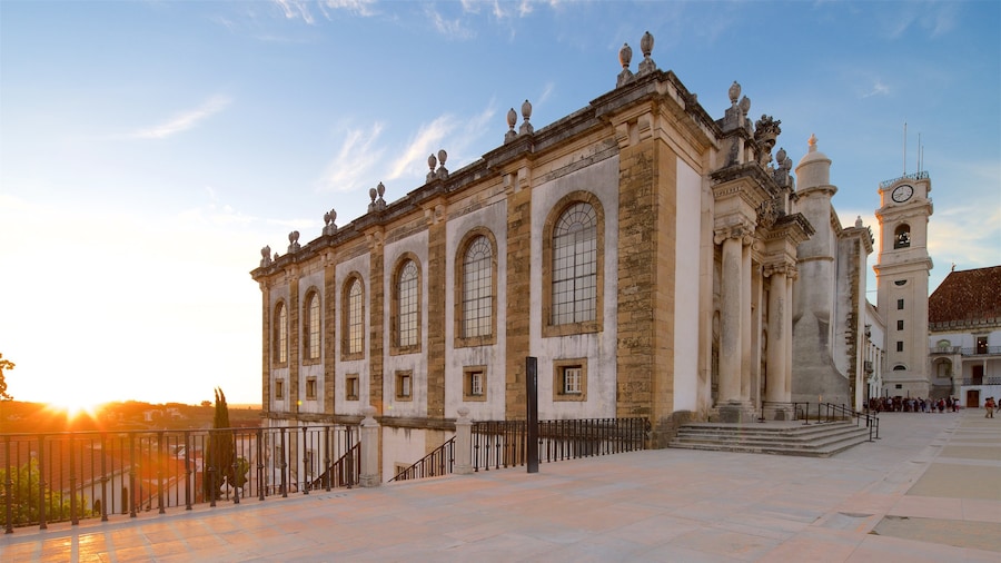 Biblioteca Joanina featuring a sunset