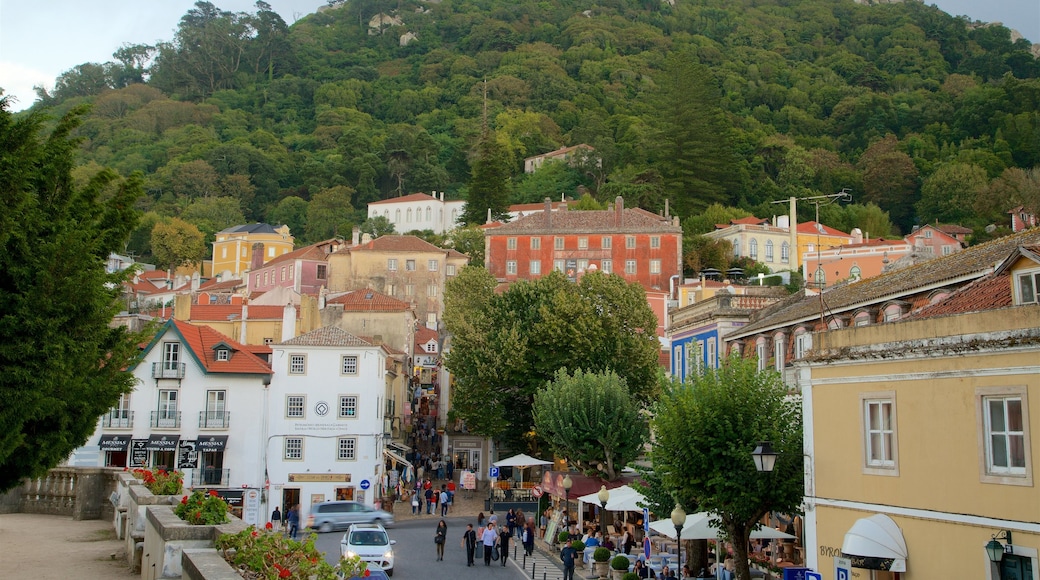 Lissabon som inkluderar en liten stad eller by