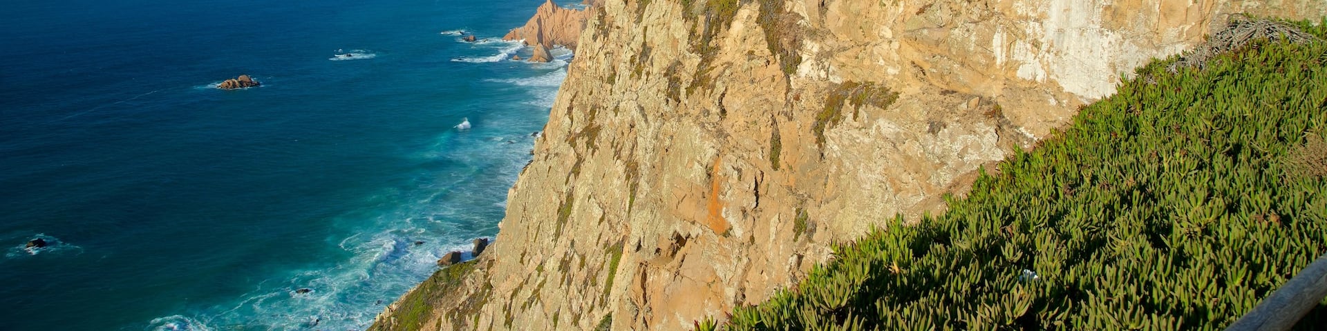 Cabo da Roca mit einem Felsküste, allgemeine Küstenansicht und Leuchtturm