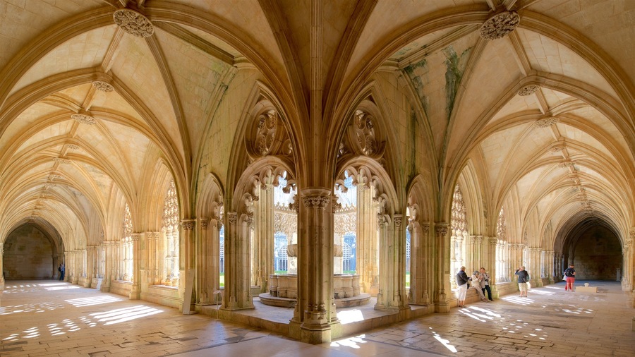 Batalha Monastery featuring interior views and heritage elements