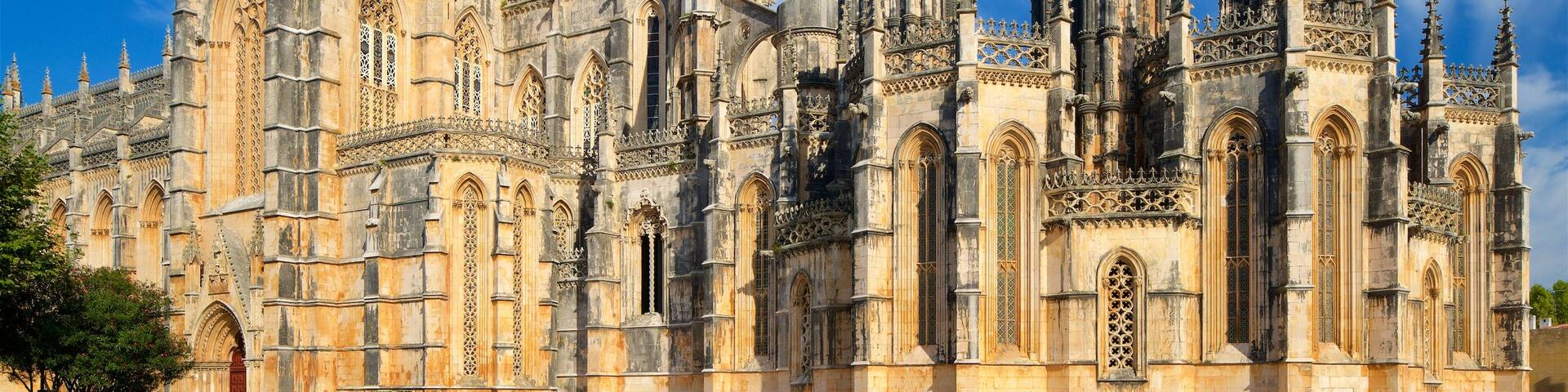 Batalha Monastery which includes heritage architecture