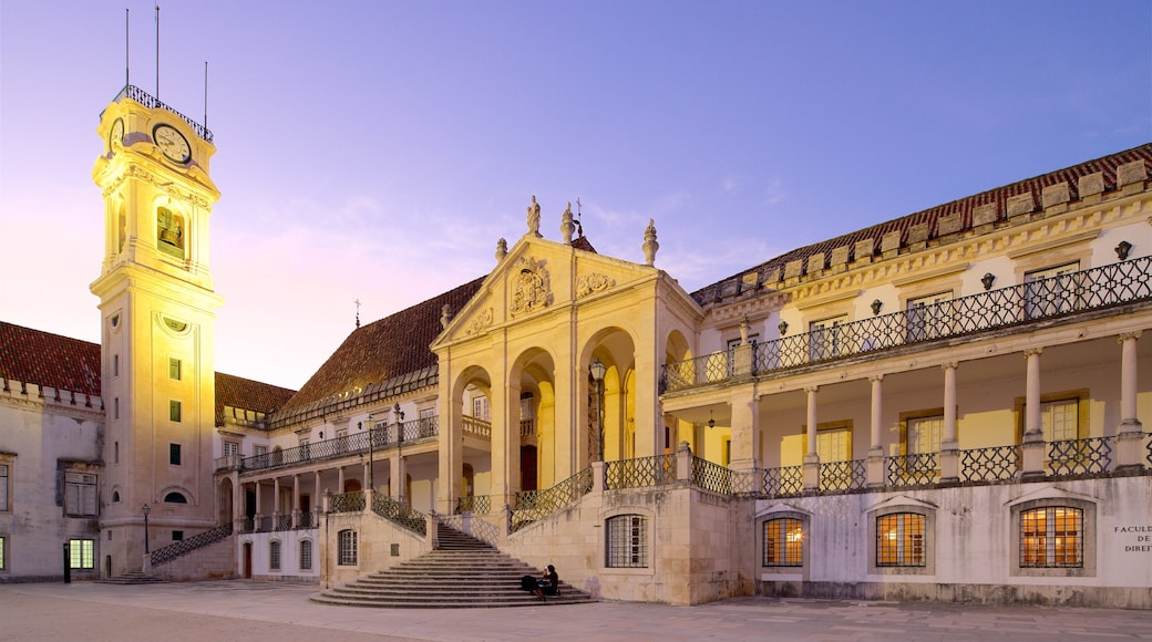 Coimbra University which includes heritage elements and a sunset