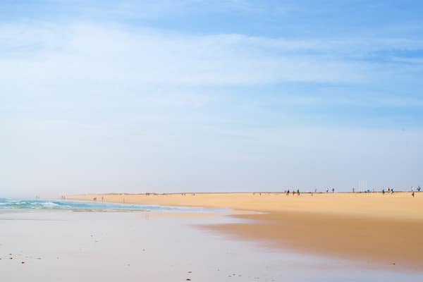 Fuzeta Beach mettant en vedette vues littorales et plage