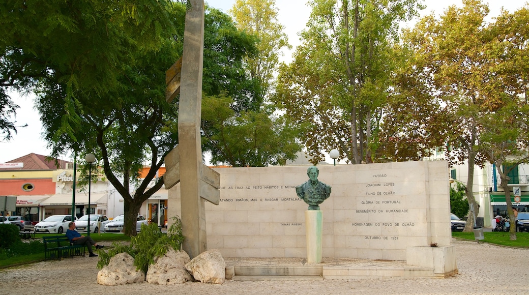 Olhao Harbour showing a park